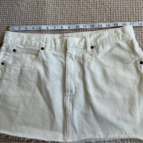NWT SLVRLAKE Micro Mini Cut Off Skirt in Off White size 30 - Picture 7 of 12